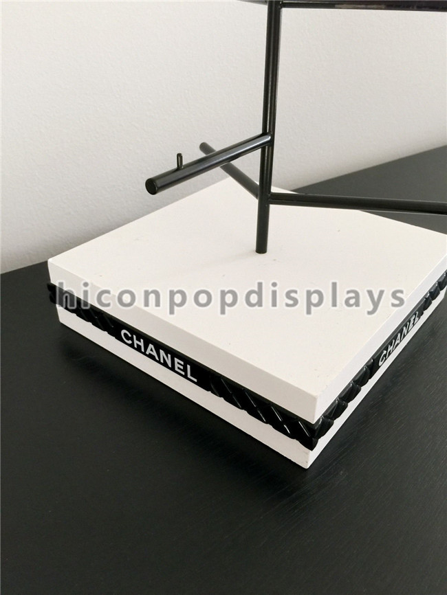 Affichage durable Rod de Sunglass d'expositions de marchandises de POP de bureau avec la base en bois