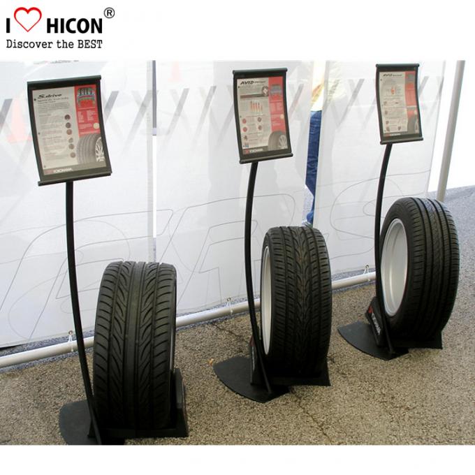 Revêtement des véhicules à moteur de poudre d'affichage de support d'entreposage des pneus de camion en métal de magasin de détail de produits